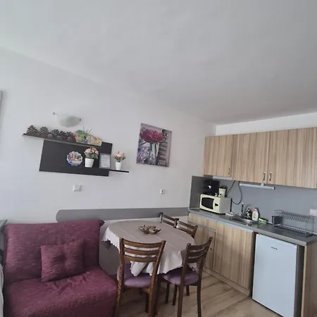 דירה Kasandra היסריה